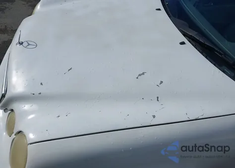 1999 Mercedes-Benz Clk 320 z USA, uszkodzony, nr VIN WDBLJ65G4XF046410